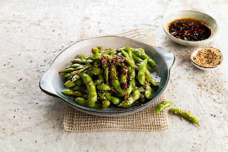 Image of Edamame in the pod in Asian style recipe made with Ardo products