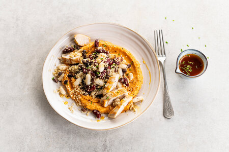Sweet potato puree with grilled chicken and pulses