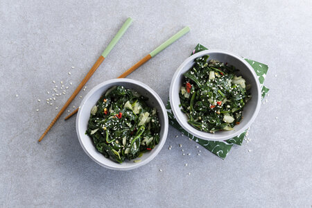 Sautéed spinach with white cabbage, chilli and soya