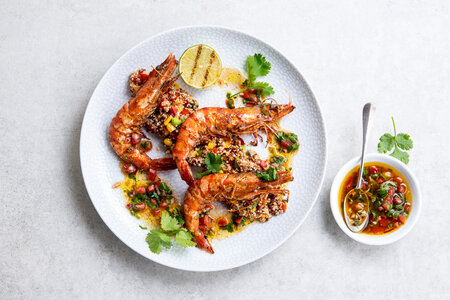 Eldorado salad with prawns alla Mexicana recipe