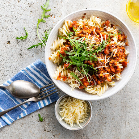 Spirelli bolognese with lentils